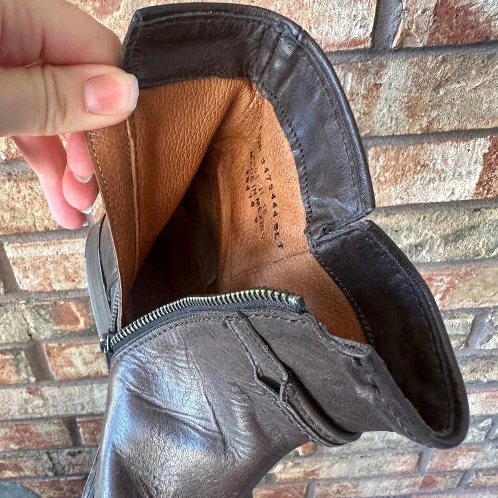 Frye Melissa Seam Short Ankle Boots 6.5 Brown Leather Side Zip Flat 3475444